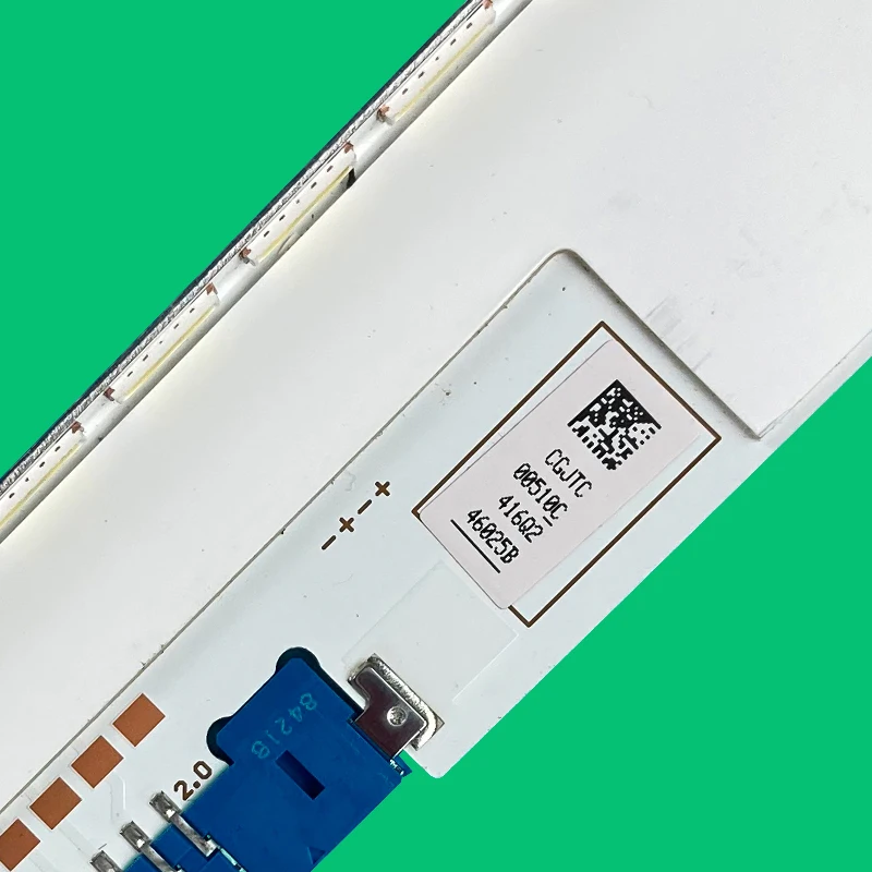 Рисунок 4 - Фотовспышка для UA75NU8000 UE75NU8000