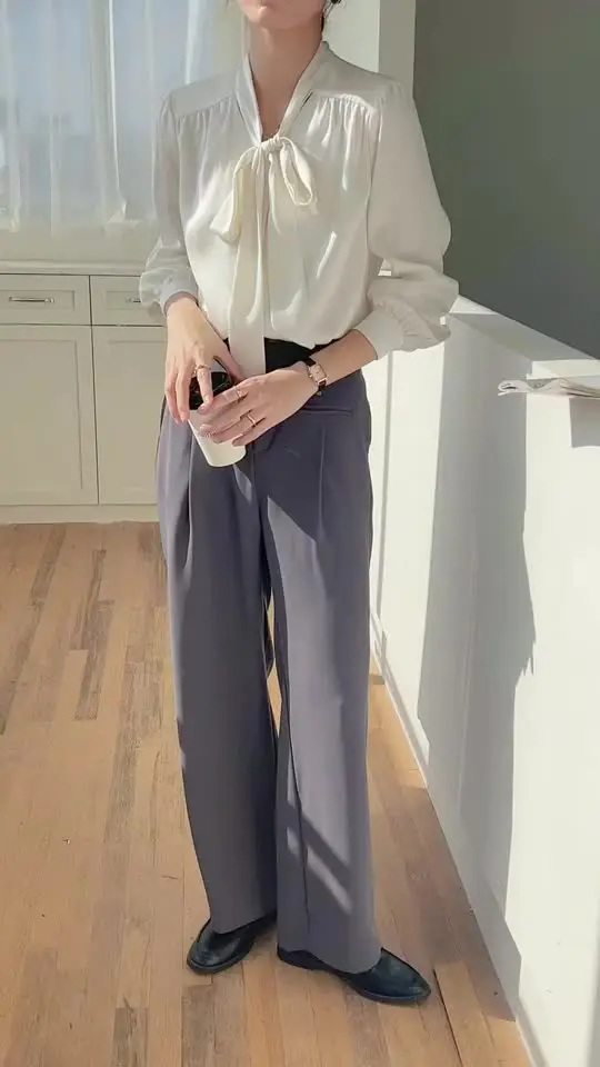 Женская блузка с бантом белая Повседневная офисная на пуговицах длинным рукавом