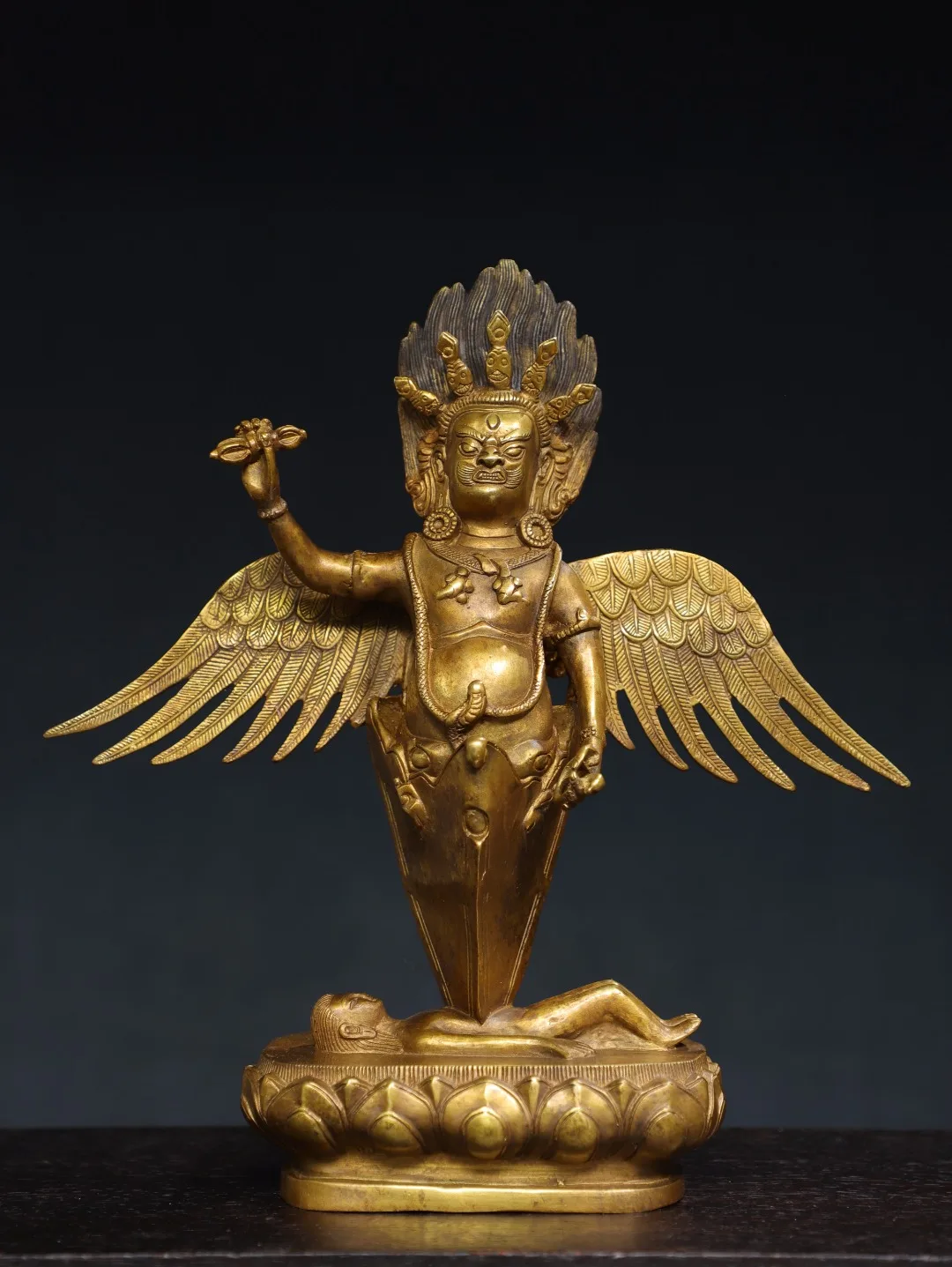 

11"Tibetan Temple Collection Old Bronze Gilded Cinnabar Puba Vajra Buddha Garuda Dhwaja Lotus Terrace Worship Hall Town house
