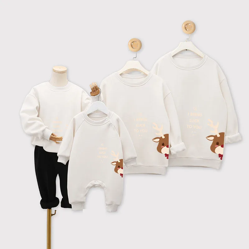 thumbnail image 1 of Conjuntos de Navidad para toda la familia, sudaderas, suéteres, sudaderas con capucha con estampado de renos de dibujos animados, mamelucos para bebés, camisetas de cuello redondo, Navidad, 1 of 5