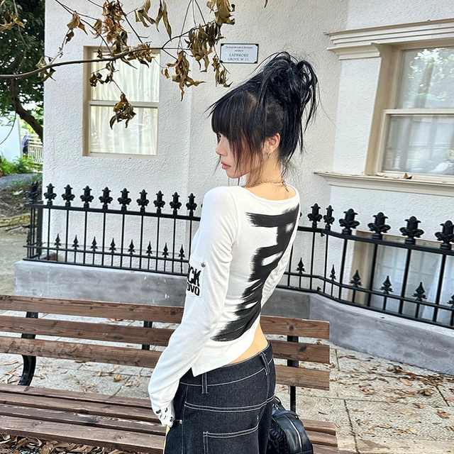 Tonngirls American Retro Print T-shirt Women Long Sleece Button Graphic Tops Y2k Tops 2000s Japanese Grunge Tops E-girls Autumn 5