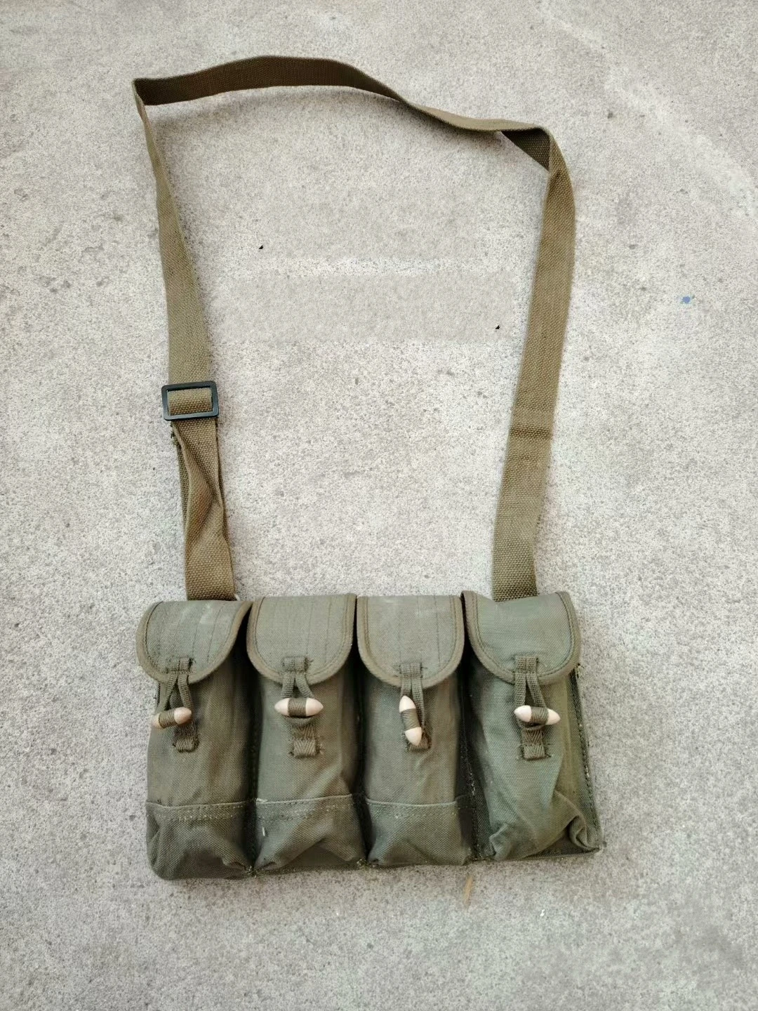 GENUINE ORIGINAL SURPLUS CHINESE SKS TYPE 79 SEMI AMMO CHEST-RIG CANVAS BANDOLIER 4 POUCH