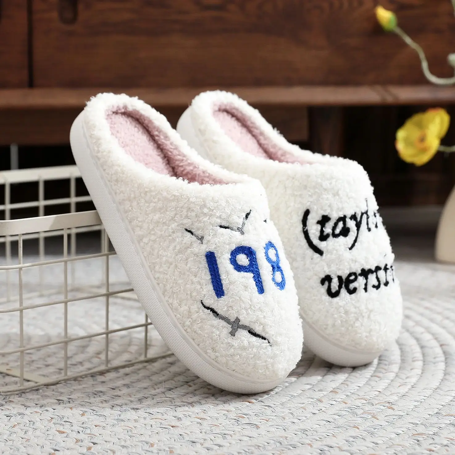 Music Idol 1989 Taylor Letter Embroidery stuffed Home Thick Sole plaid Furry Cotton Slippers Cute Warm Non-slip Indoor Slippers Gift for Friends 5