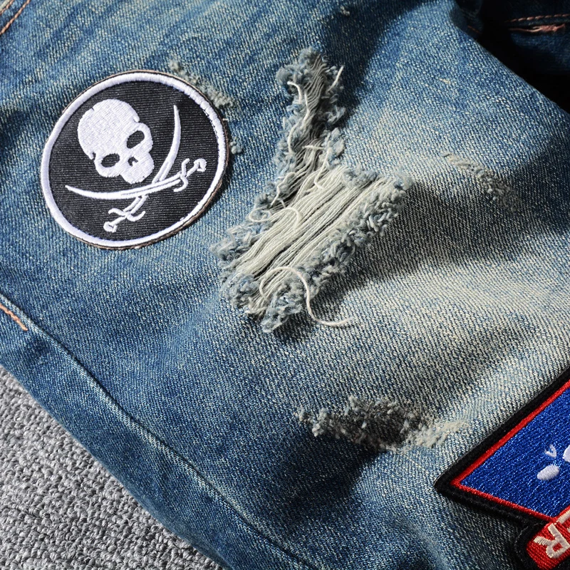 Summer Fashion Men Jeans Retro Blue Regular Fit Patches Designer Ripped Short Jeans Homme Street Style Hip Hop Denim Shorts Men