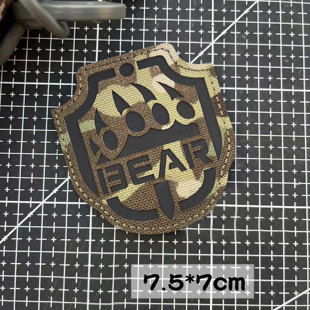 thumbnail image 1 of Parche de PVC de Escape From Tarkov IR para mochilas, pegatinas tácticas, parches bordados para ropa, insignias morales USEC BEAR con gancho y bucle, 1 of 5