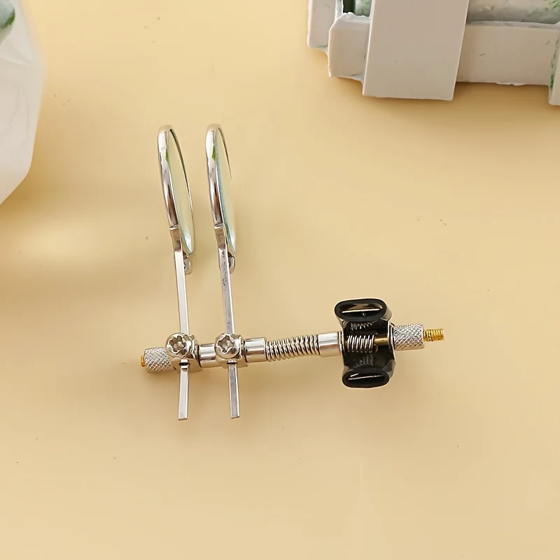 Magnifier Lenses Close-Up