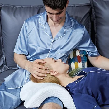 Memory foam travel pillow