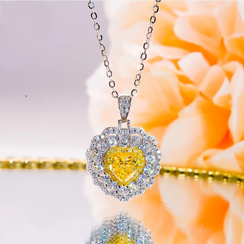 

UMQ S925 Sterling Silver Love Full Diamond Necklace Luxury Group Inlaid Diamond Peach Heart Yellow Gem Clavicle Chain Female