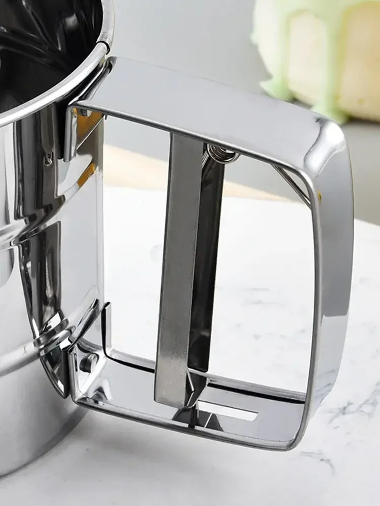Flour sifter baking tools powder sieve powder sugar shaker 1pc Stainless steel flour sifter for baking powder sugar shaker with hand press design fine mesh flour sifter sieve