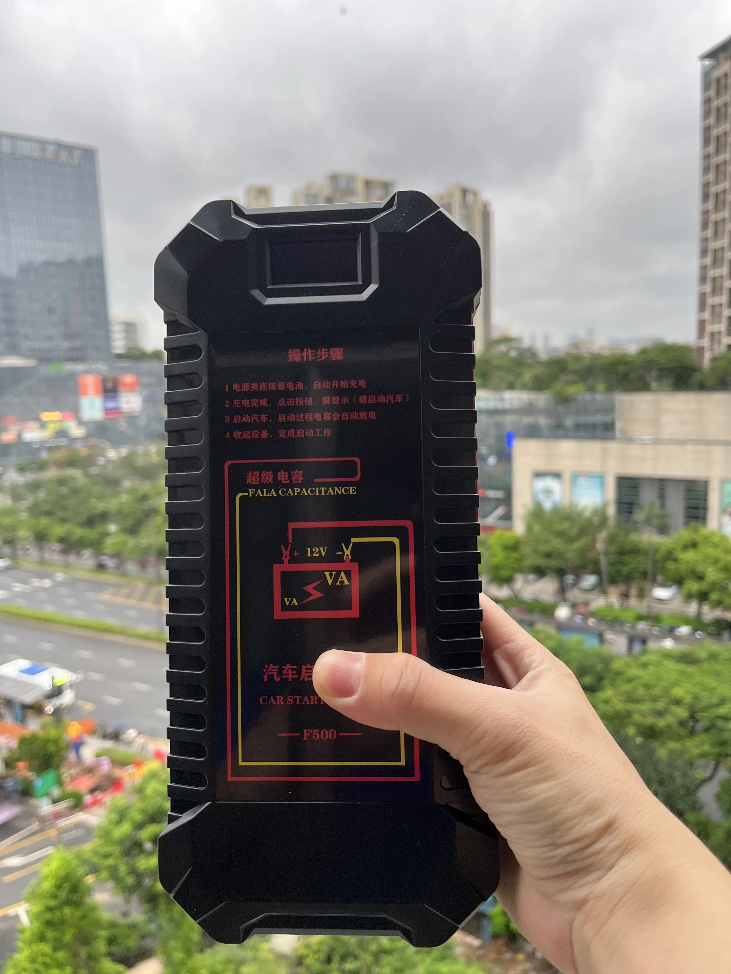 Autowit F500 upgraded version supports battery-free starting of 12v gasoline and diesel vehicles with supercapacitor technology