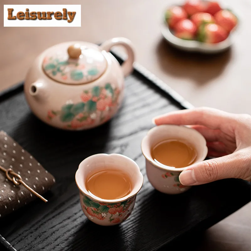 Antique Pink Ru Kiln Teacup Strawberry Rabbit 1 Pot 2 Cups Chinese Tea Making Xishi Kettle Teapot and Tea Cup Set Kung Fu Teaset