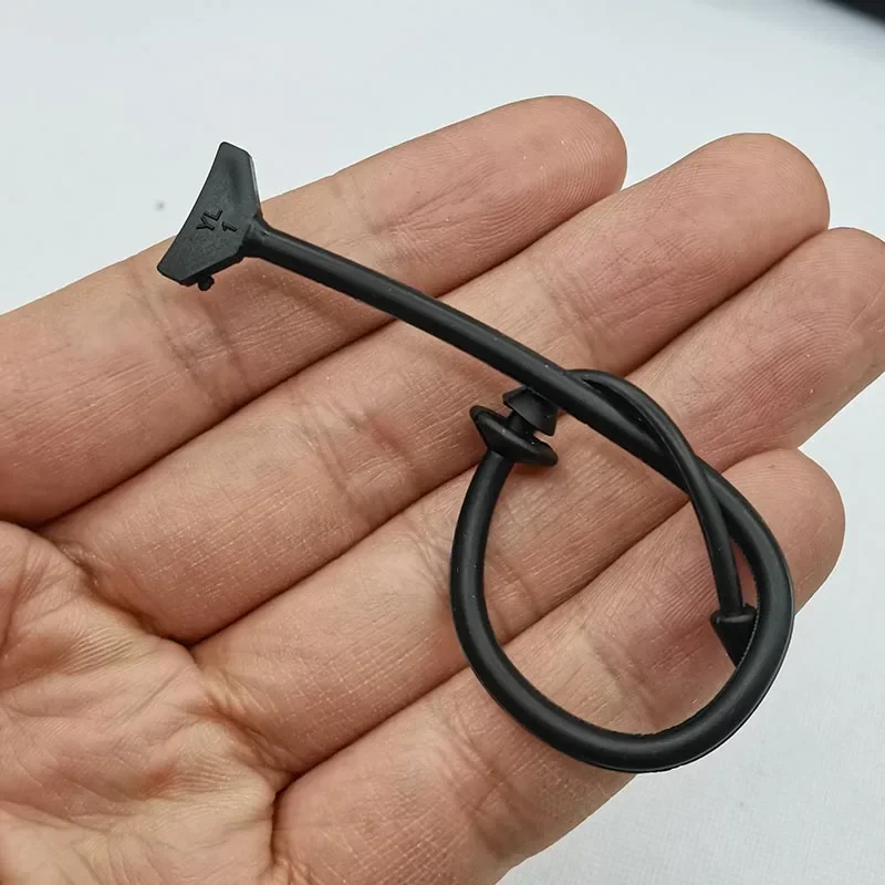 Car Part Fuel Cap Tank Cover Line Cable Rope Accessories 1609818980 for Peugeot 301 3008 508 408 308 for Citroen 2014 Elysee C4l oil fuel cap fuel tank cover fuel tank cap fuel cap cord strap