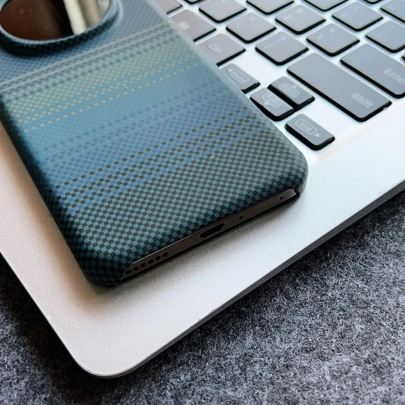 Luxury Carbon Fiber Matte Phone Case - Magnetic Shockproof Back Cover