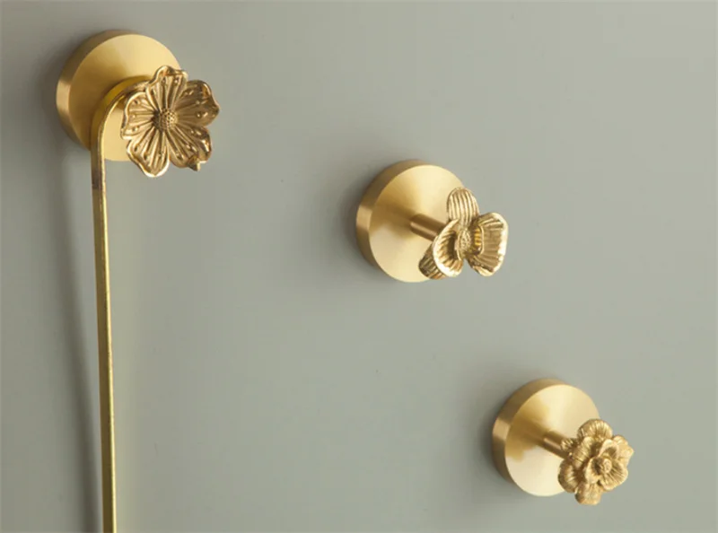 Gold Animals Shape Wall Mounted Hook Towel Hooks For Bathroom Clothes Coat Hanger No Drilling/ Drilling Bedroom Door Hooks Brass 5
