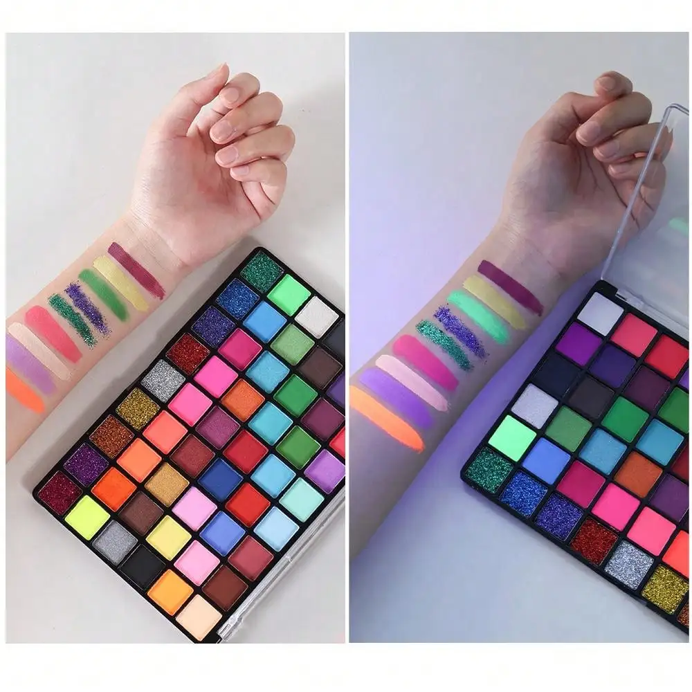 1 box of 54-color face painting set, water-activated eyeliner palette, main makeup, palette paint powder, professional face paint. 3
