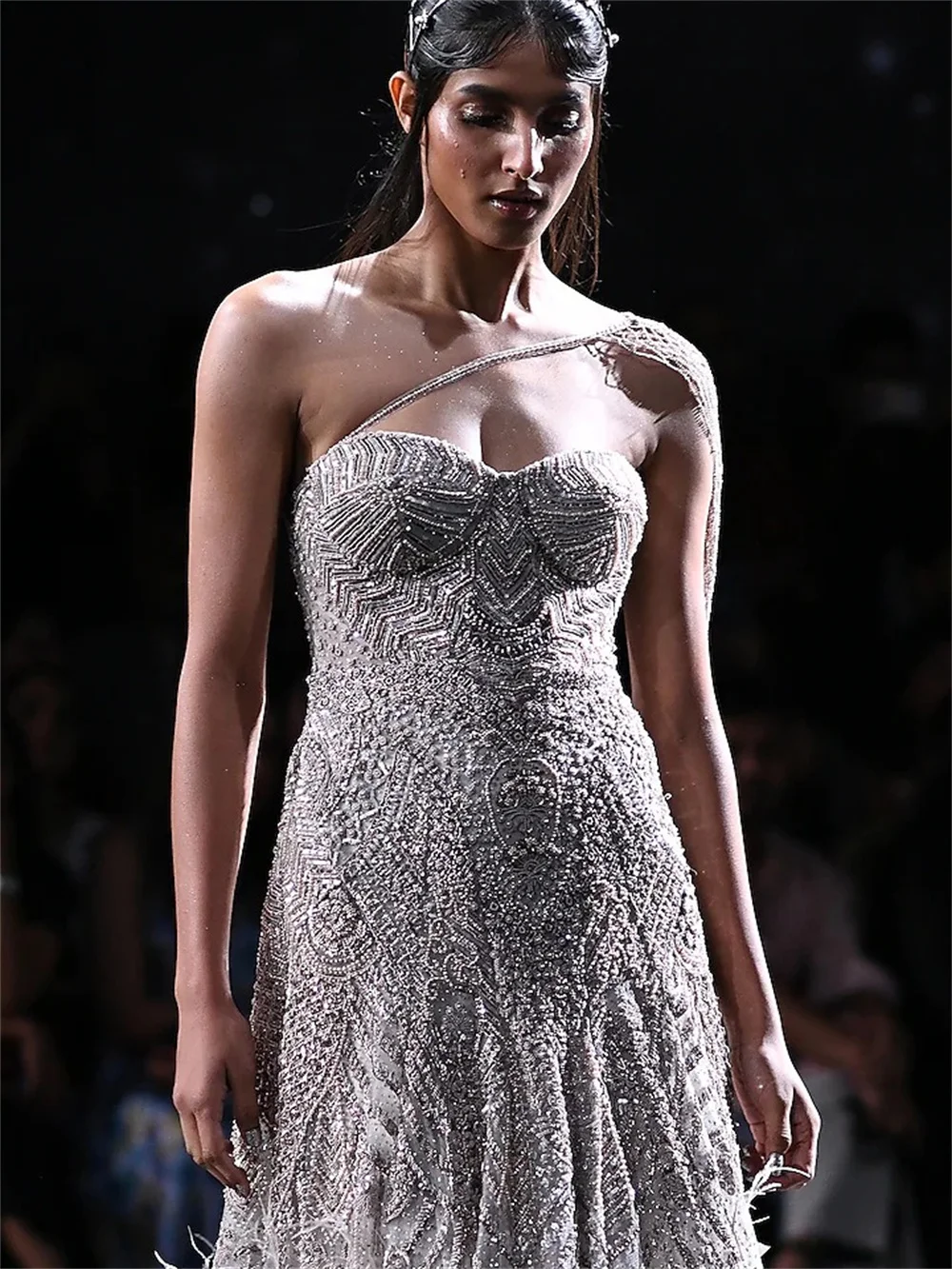 Рисунок 4 - Женское ТРАПЕЦИЕВИДНОЕ ПЛАТЬЕ It's yiiya