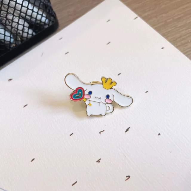 Sanrio Brooches Anime Hello Kitty Kuromi Cinnamoroll Lapel Pins