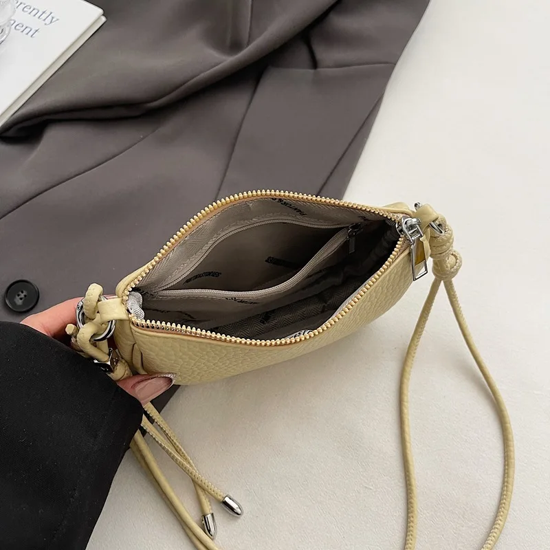 Borsa a Tracolla da Donna alla Moda, Versatile, Tinta Unita, Design Raffinato, per Pendolarismo Quotidiano, Borsa a Spalla Casual - immagine 6