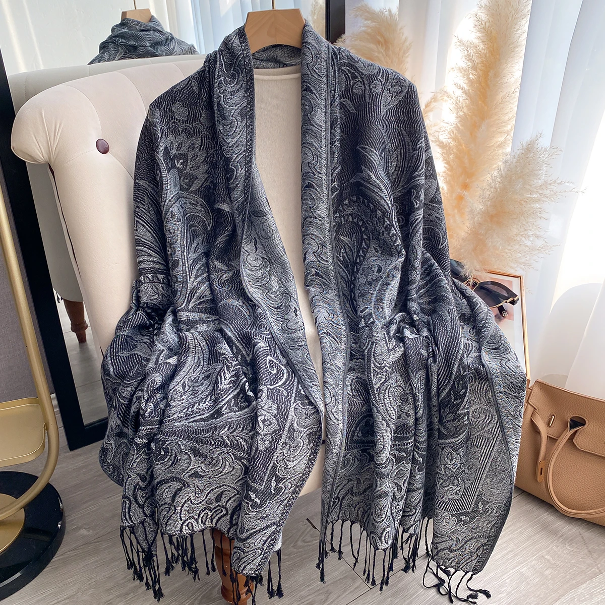 Luxury Winter Cashmere Scarf for Women - Printed Tasseled Shawl, Embroidered Pareo Cape & Elegant Chunky Headscarf