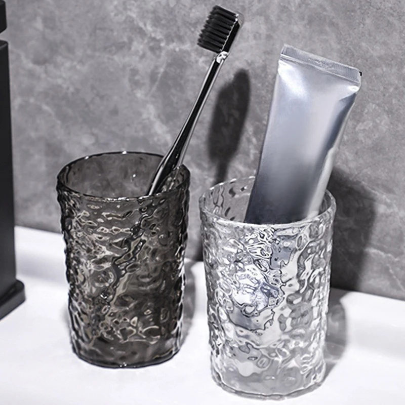 Portable Plastic Mouthwash Cup With Handle For Bathroom_voghion.com
