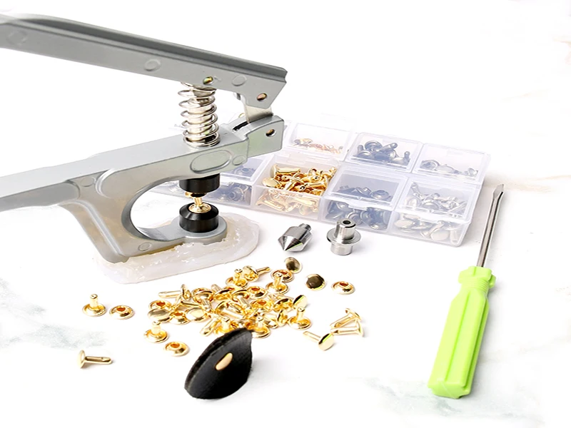 Description Picture 2 of itemNon Rusting Double Cap Rivets with Plier Stud Round Nail Spikes for Leathercraft Shoes Bag Belt Clothing Garment Accessories