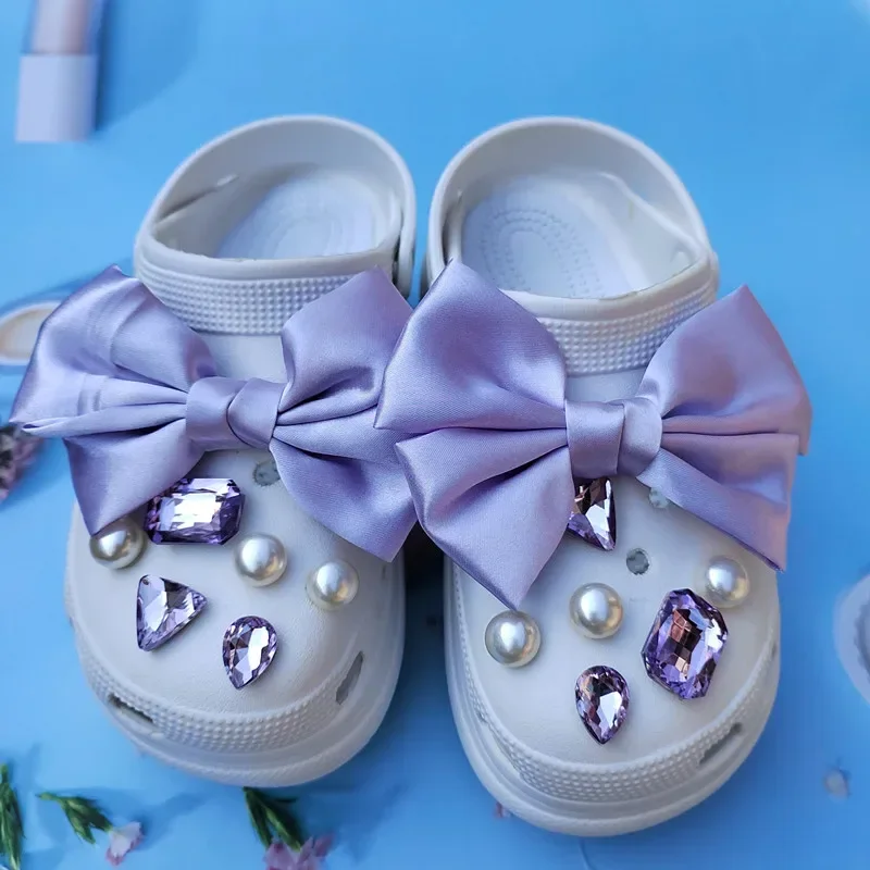 Hot sales shoes Charms For DIY Camellia Flower Pearl Diamond Bow Decoration Buckle For Shoe Accessories Party Girls Gift