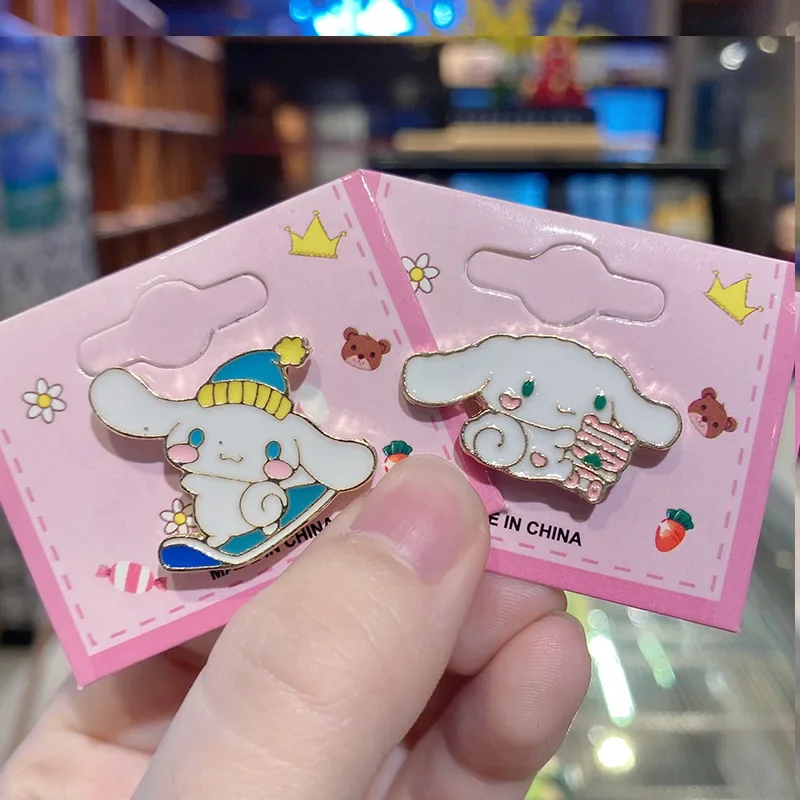 

Kawaii Cinnamorolls брошь Студенческая сумка Melodys с персонализированным творчеством и искусственным бриллиантом ювелирные изделия эмалированная булавка аниме подарки