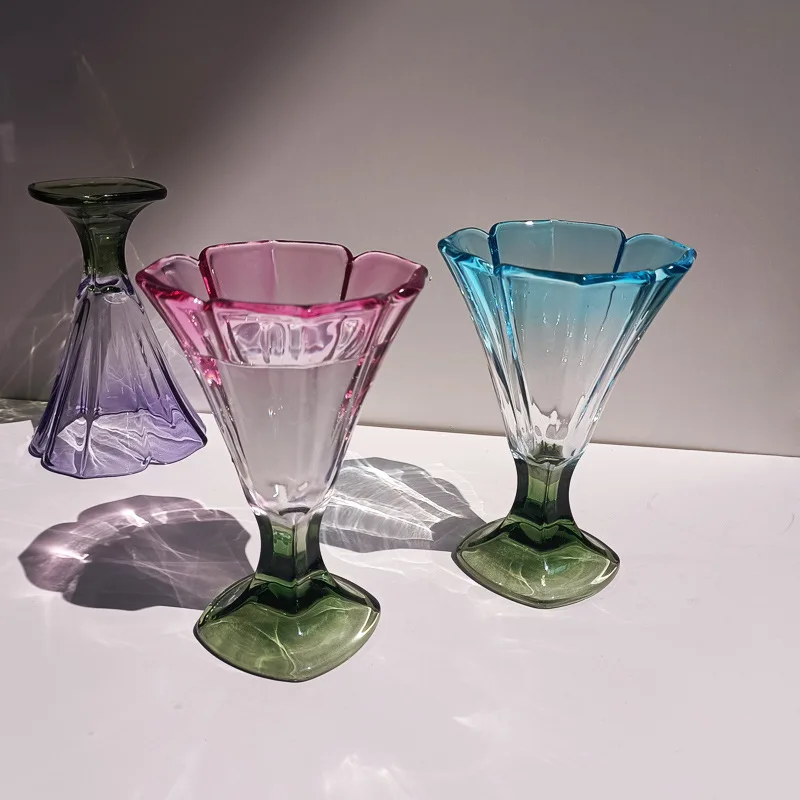 Light Luxury Retro Flower Home Wine Glasses Champagne Cup Set Crystal  Goblet Glass Ribbed Pink Green Cocktail Glass Martini Cup - AliExpress