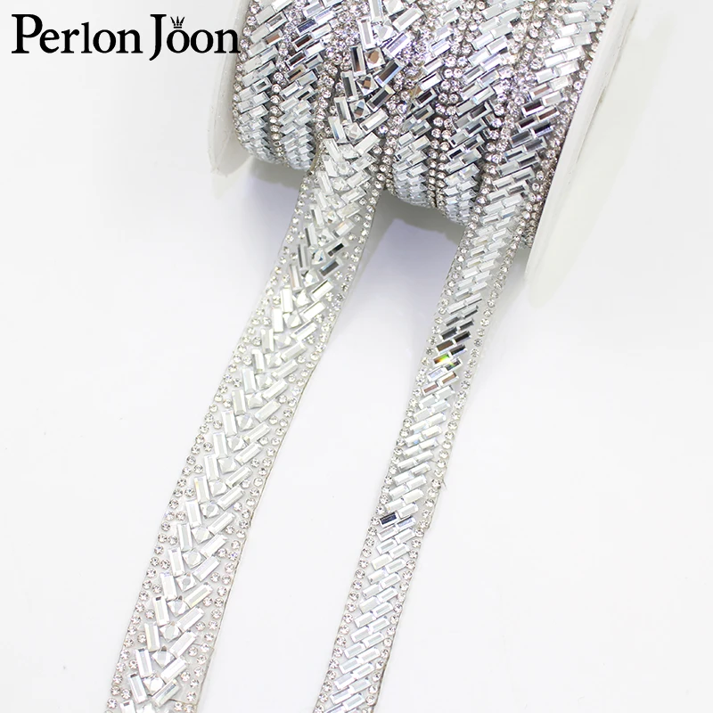 1Yard sauber glas strass trim band hot fix handwerk kristall dekoration eisen auf gurtband kleidung taschen schuhe zubehör TR162 – Detail 4