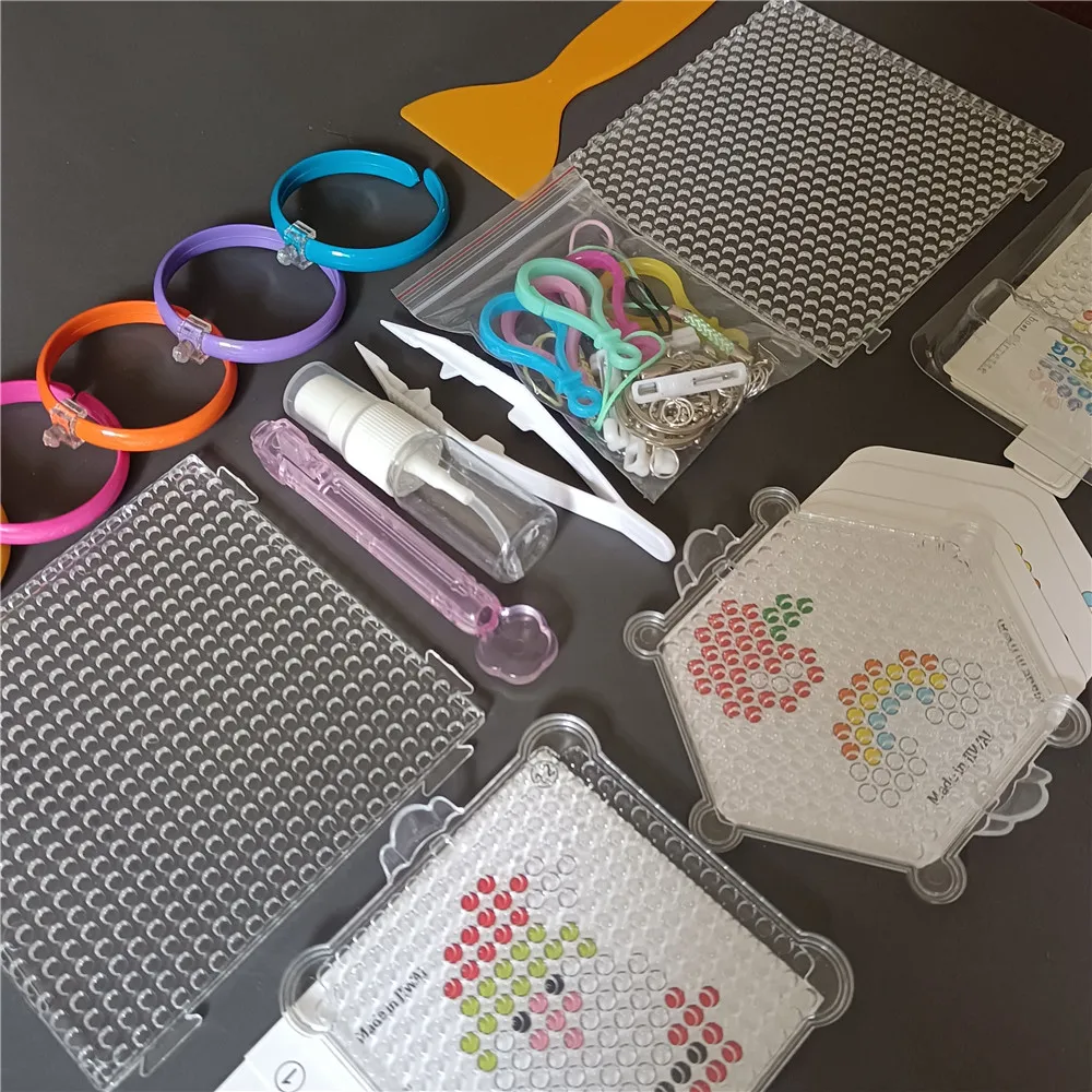 

Water Spray Bead Tool Accessories Pegboard Jigsaw Puzzle Sticky Water Beads Diy Toy Magical Bead Игрушки ручной работы для детей