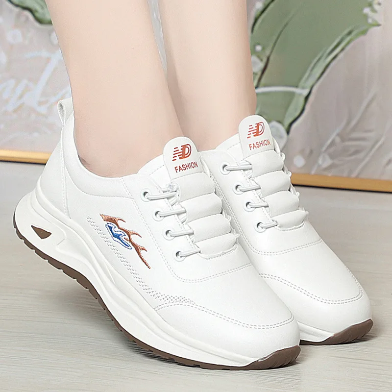 

White Breathable Comfort Women's Sports Shoes Outdoor Walking Flats Spring Anti-slip Soft Leather Soft Bottom Casual Sneaker