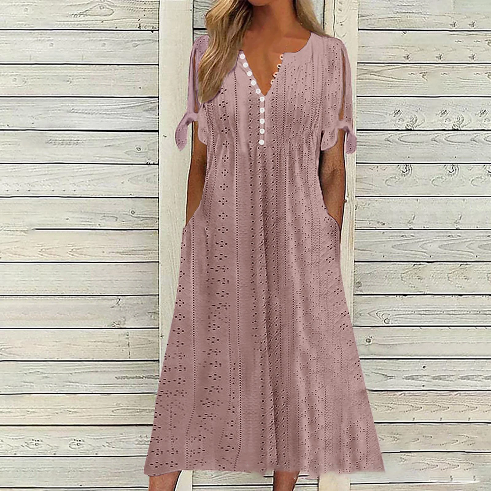 Robe midi bohème pour femme à épaules dénudées, à œillets, manches courtes, col en V, boutonnée, coupe ample décontractée, style A-line, avec poches, pour l’été