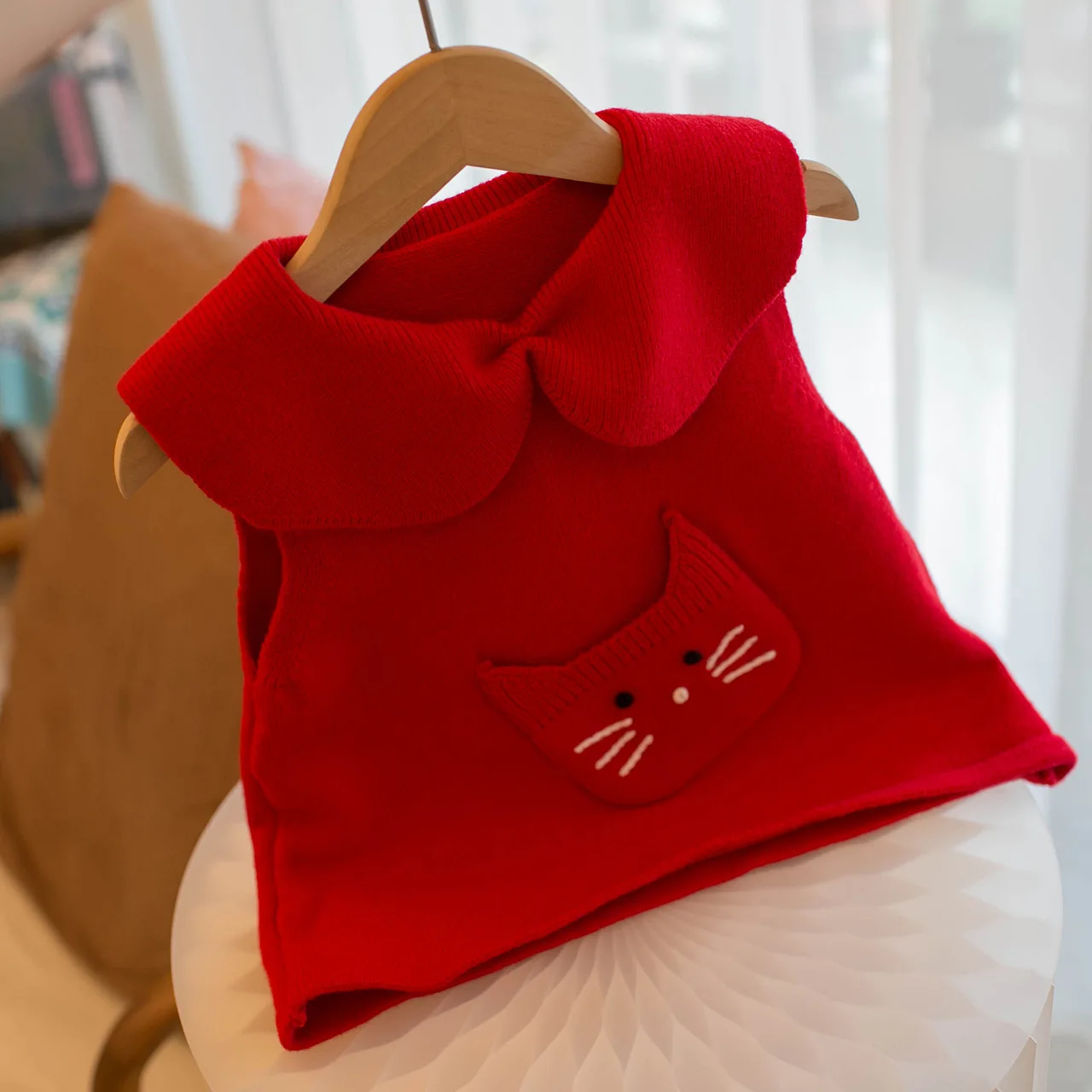 2026 새로운 봄 소녀 니트 조끼 고양이 포켓 피터팬 칼라 스웨터 보라색 민소매 부드러운 아동복