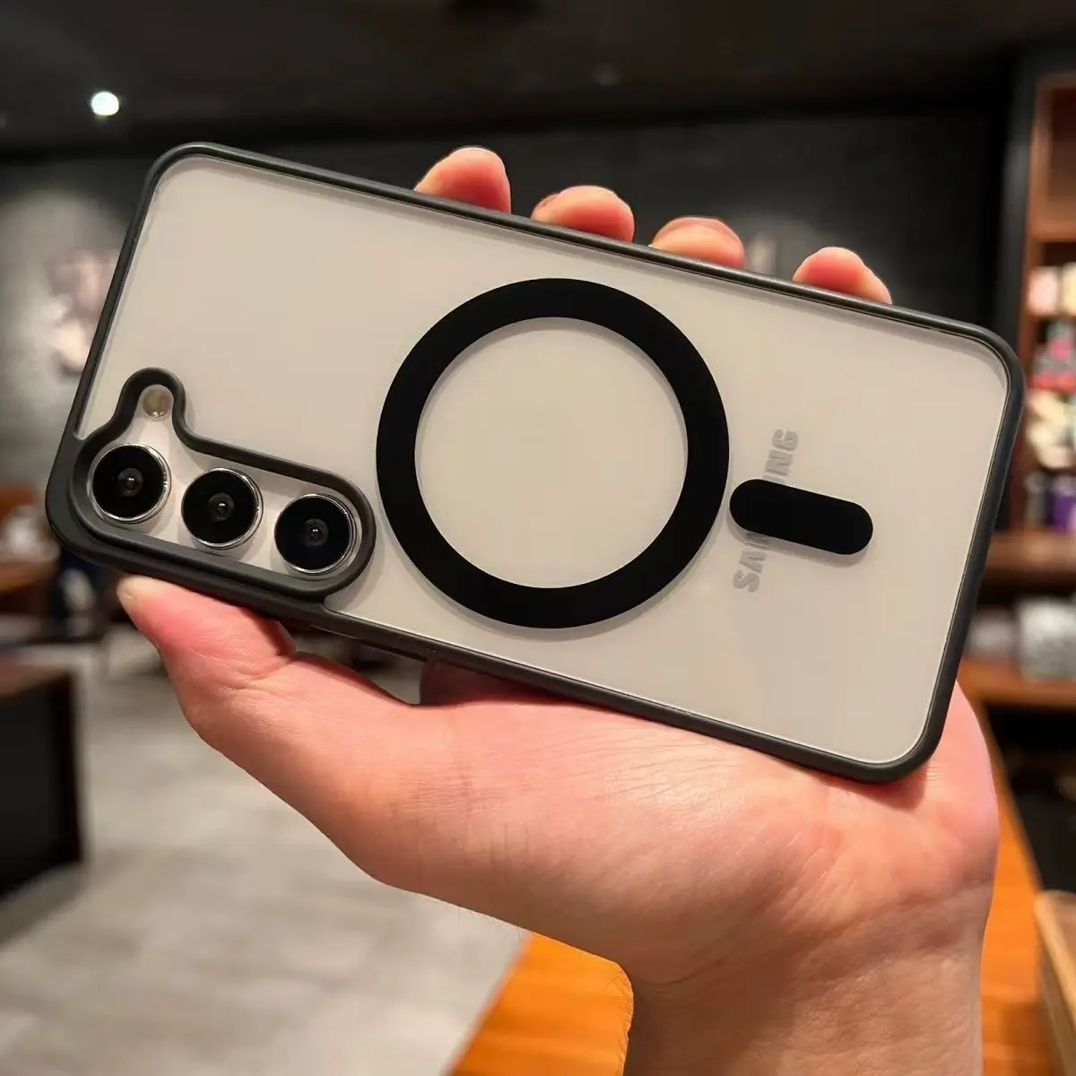 حافظة مغناطيسية سوداء شفافة لهاتف Magsafe لهاتف سا...