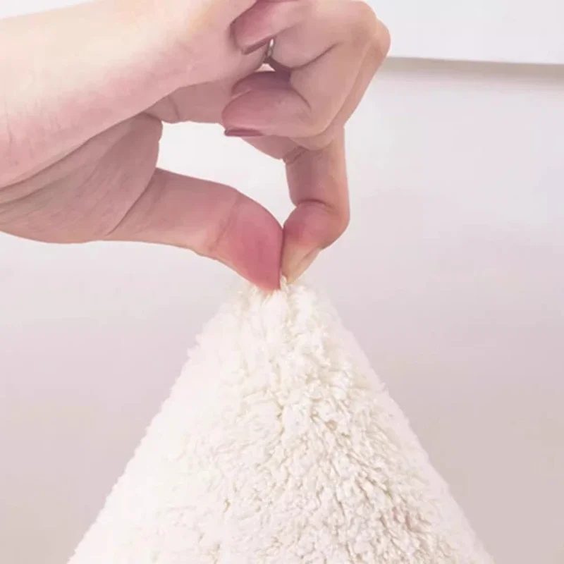 Round Living Room Carpet Irregular Lion Cartoon Cute Bedroom Bedside Plush Rug Large Area White Fluffy Soft Mats Ковер Tapis 러그