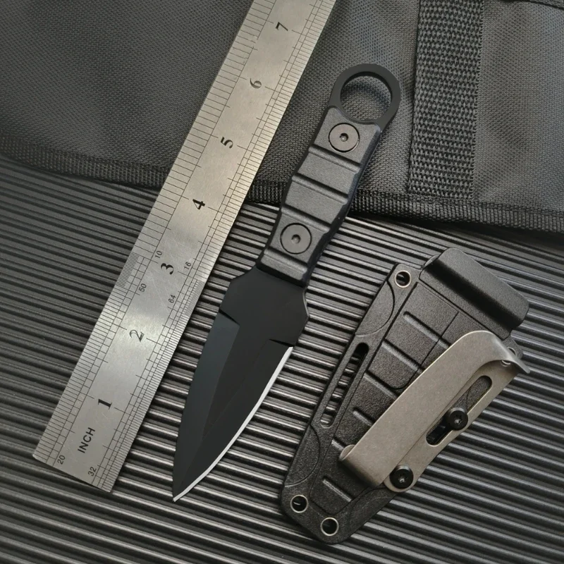 Bočný pohľad na kompaktný rovný nôž