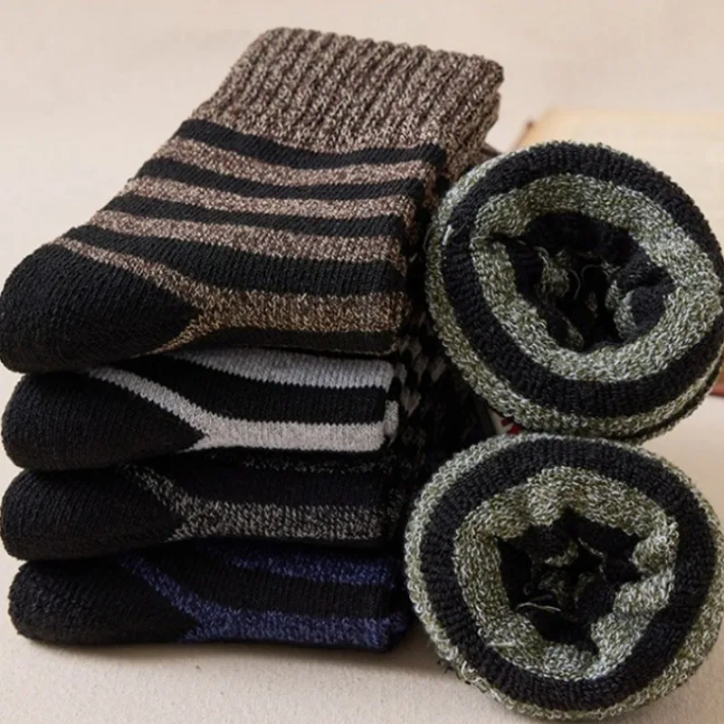 Рисунок 5 - Носки мужские средней длины