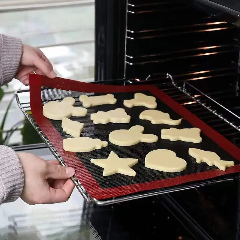 Premium Silicone Baking and BBQ Mat - Heat Resistant and Breathable Cooking Sheet for Oven and Microwave Use (30x40cm)