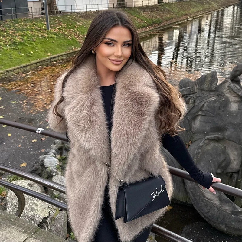 Chic Elegant Faux Fur Vest Top Women Fashion Lapel Fluffy Vests Coat 2025 Winter Female Sleeveless Jacket Waistcoat Outerwear ﻿