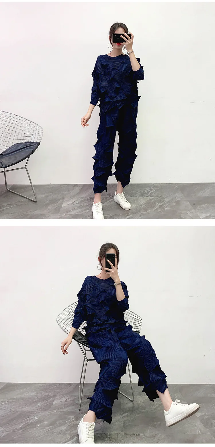 Miyake Fold 2025 Fall New Disorderly Pleated Pants Loose Mid-waist Diamond Pleated Straight Leg Casual Pants