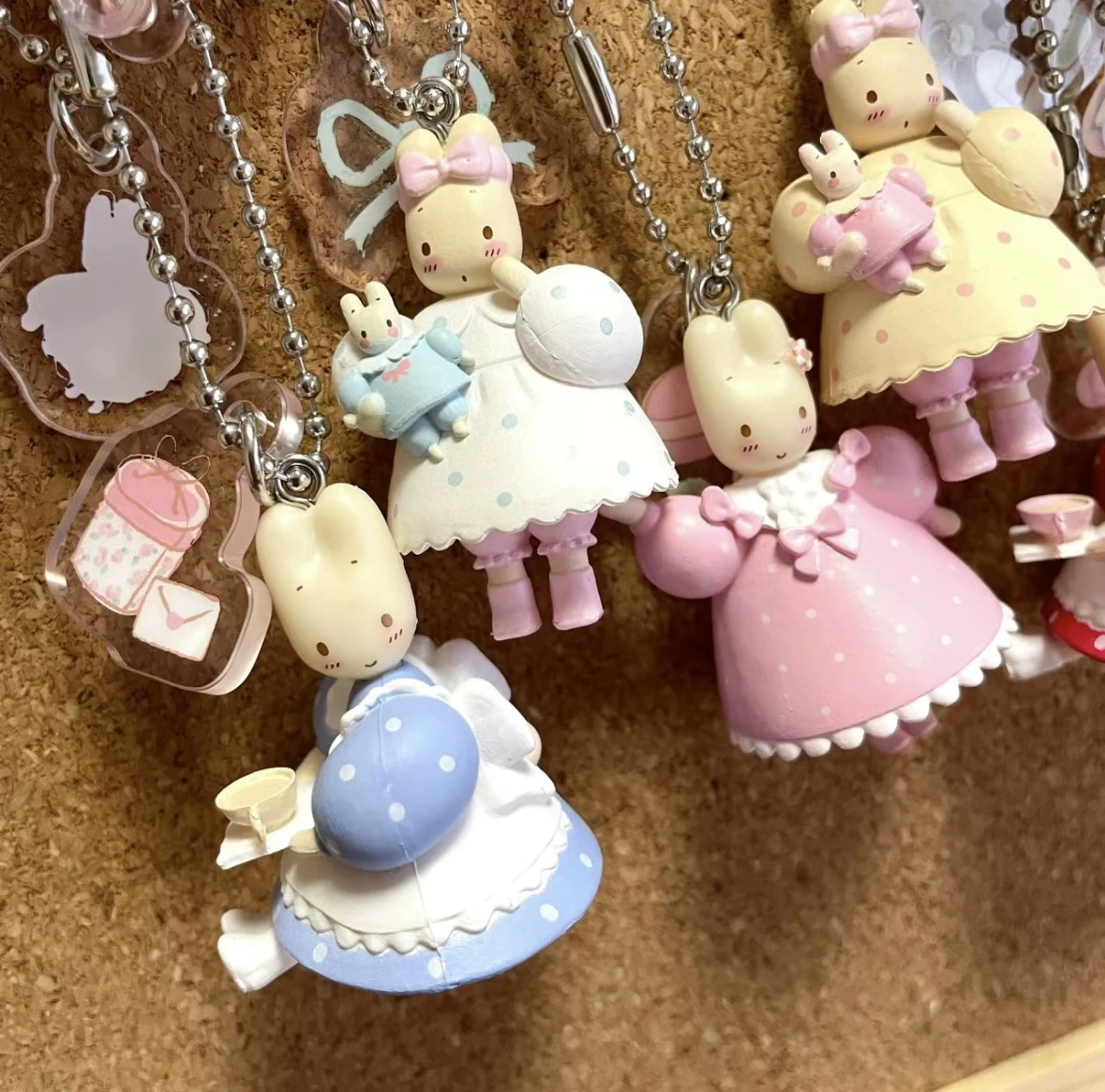 Neues Produkt auf Lager: Jasmin-Kaninchen-Puppe Blind Box Anhänger Acryl-Hängeanhänger Schlüsselanhänger Französischer Blumen-Nachmittagstee-Kaninchen – Detail 4