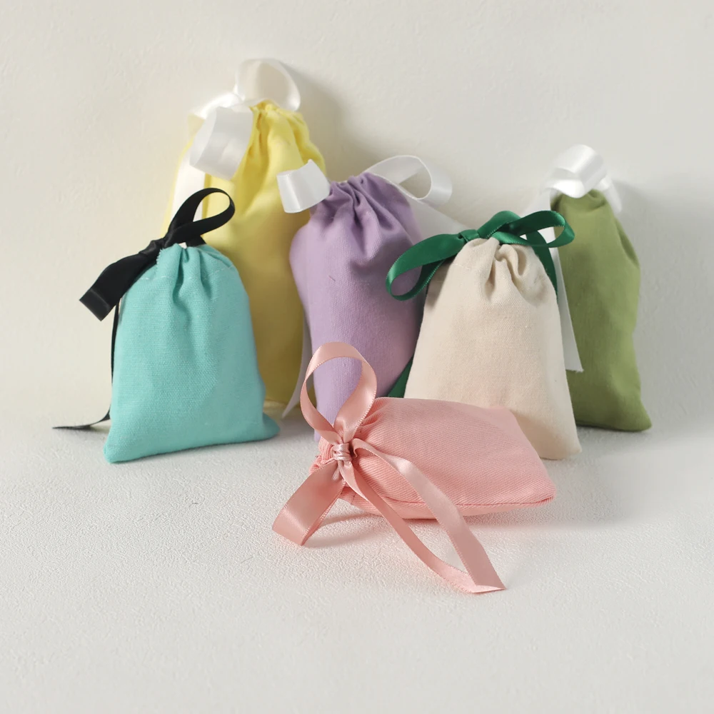 

Coloured Cotton Gift Bags 7x9cm 8x10cm 9x12cm 10x15cm Party Candy Logo Sack Watches Perfume Makeup Jewelry Flannel Pouches