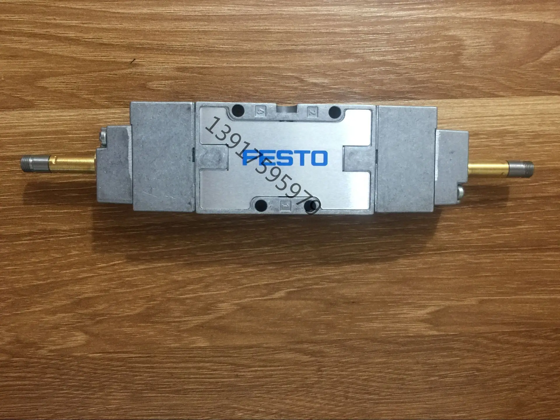 

Festo FESTO газовый регулирующий клапан VL-5/3-E-1/8-B 31309 в наличии