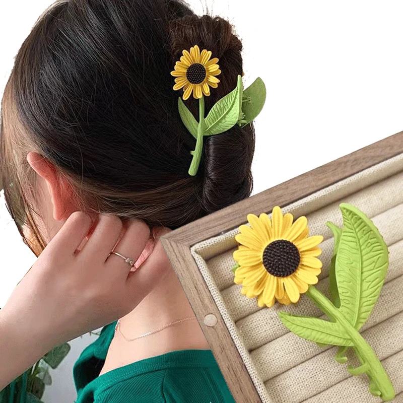 

2022 New Korean Summer Sunflower Clip Hairpin Female Back Head Hair Claw Headband Hair Accessories Female