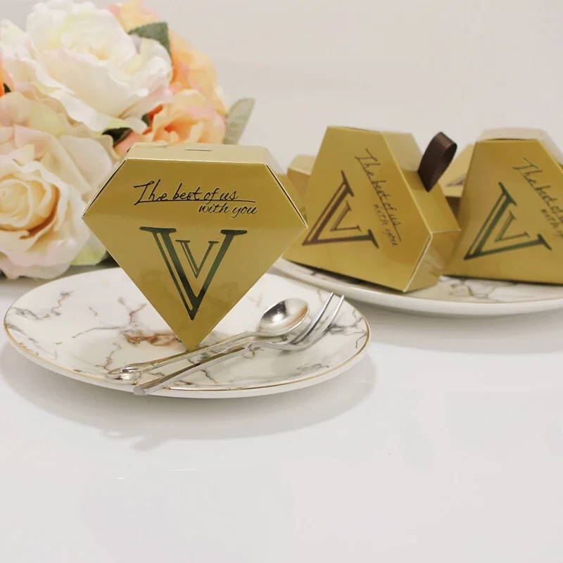 50Pcs Diamond Shape Golden Ferrero Candy Boxes Wedding Favors  Thanks Small Gift Box Party Decoration Chocolate Box