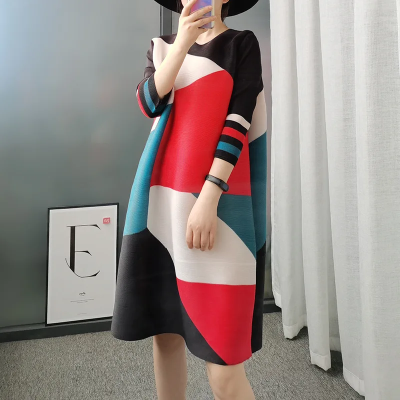 

Contrast Color Dress Women's Fashion 2023 Autumn Loose Fit dresses for elegant 50 year ladies long dress
