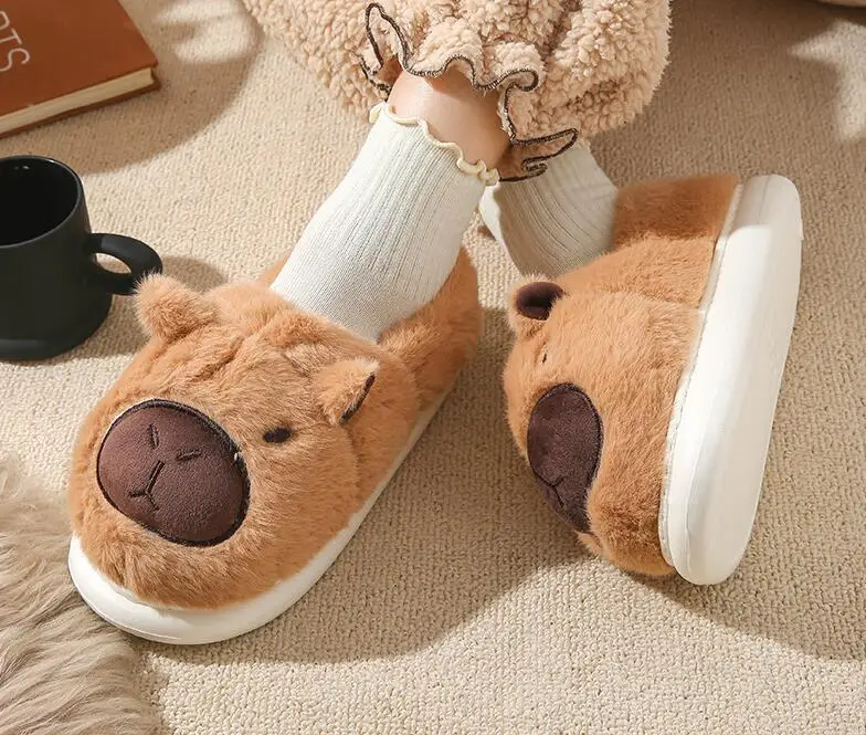 Cozy Capybara Plush Indoor Slippers - Fashionable Autumn/Winter 2026 Collection