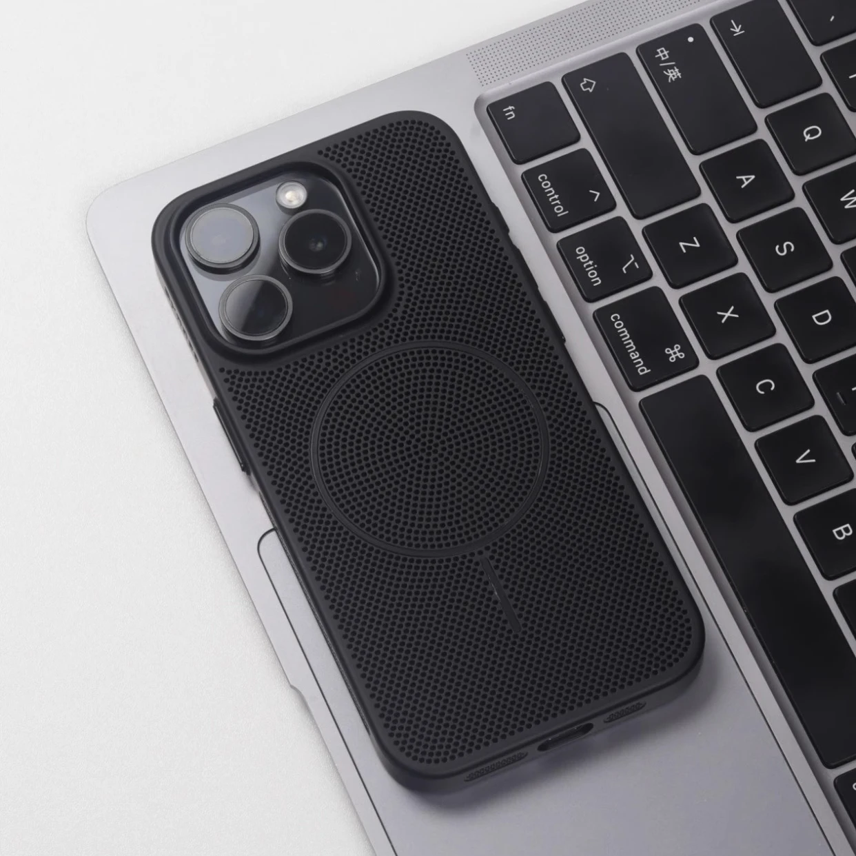 Ultra Thin Breathable Cooling Hard Case with MagSafe Wireless Charging Compatibility