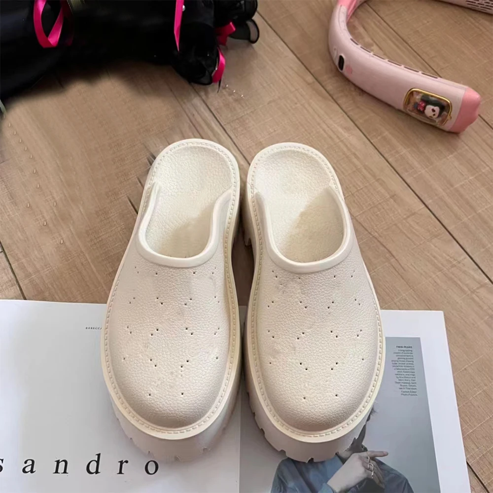 2024 New Brand Design Baotou Women's Sandals Fashion Leisure Hole Shoes Large Men's Outdoor Beach Shoes 35-44