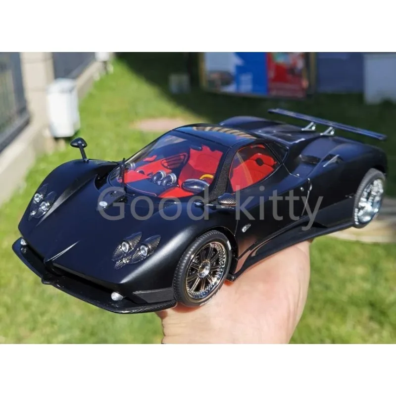 

Almost real 1:18 For Pagani Zonda F 2005 Geneva Motor Show Edition alloy static Diecast car model Matte Black Gifts Collection